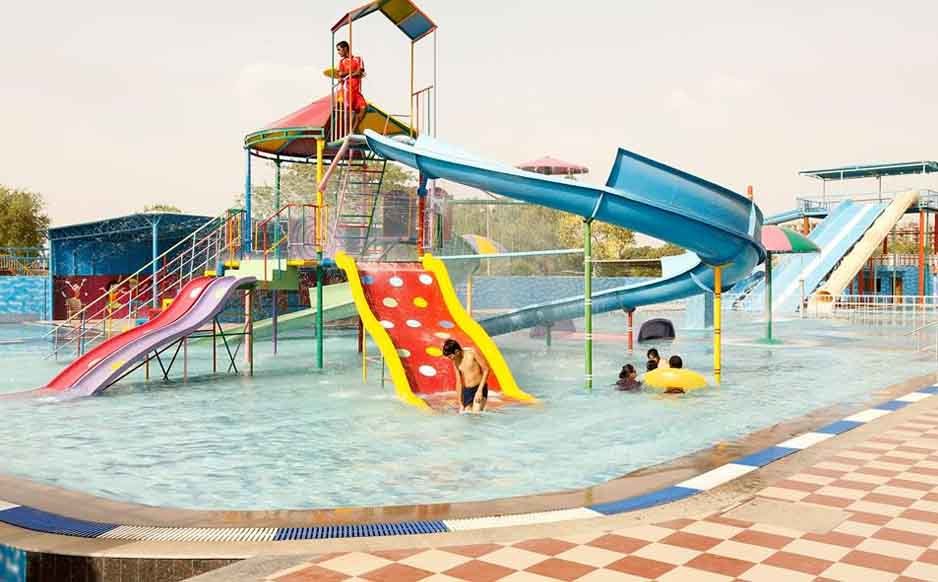 aapno-ghar-water-amusement-park-gurgaon