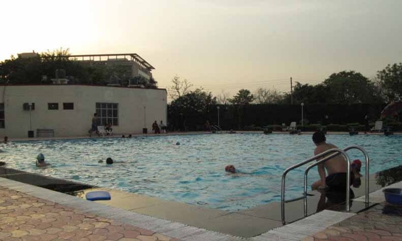 huda-gymkhana-club-swimming-pool-gurgaon