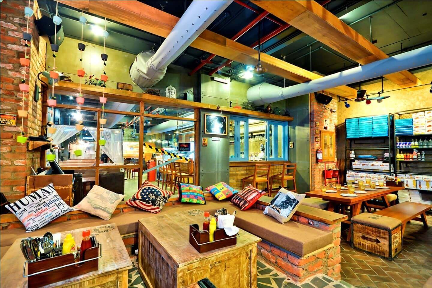 Best-Restaurants-in-Gurgaon cafe-delhi-heights-dlf-cyber-hub-gurgaon
