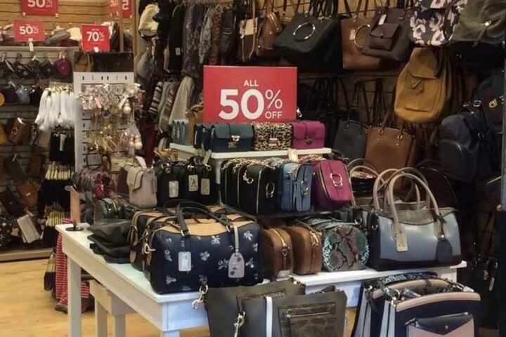 Accessorize Store Ambience Mall Gurgaon