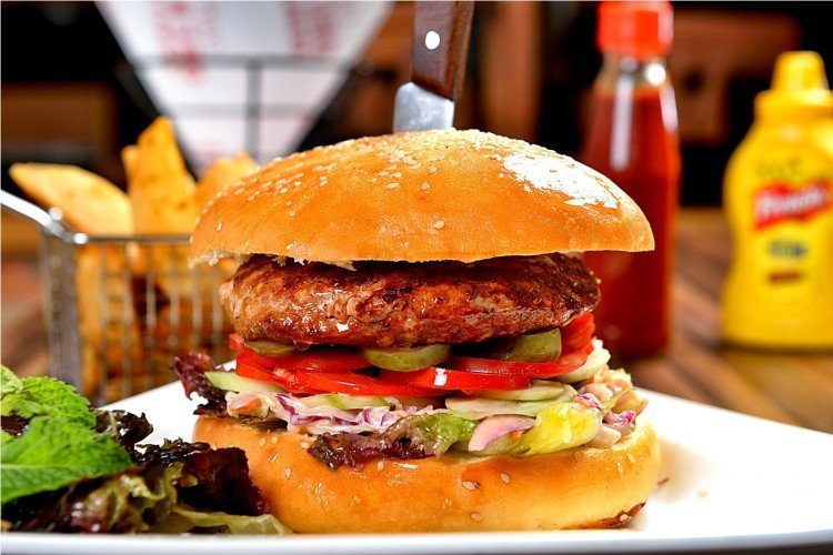 best burgers in gurgaon Best-Burgers-Cafe-Delhi-Heights-Gurgaon