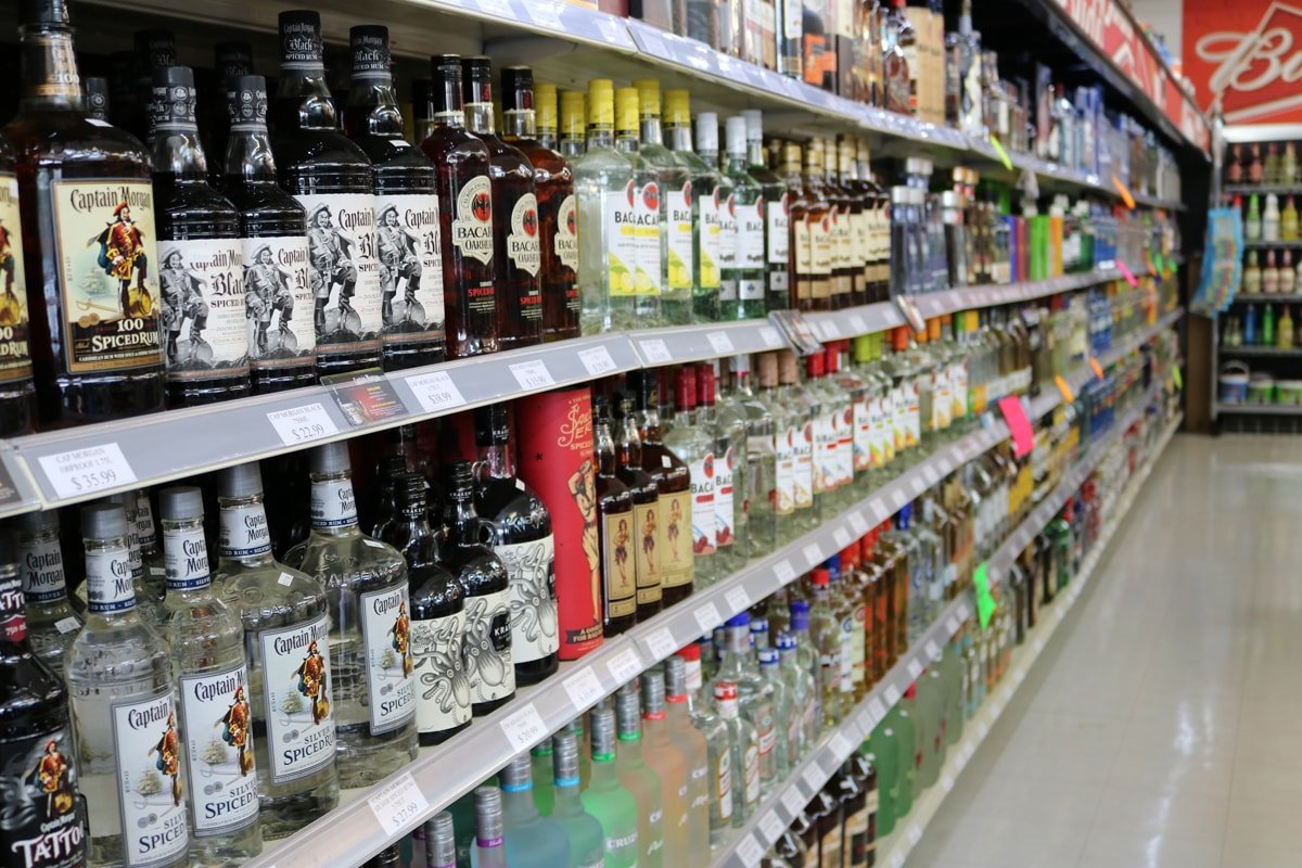 bristol-wine-shop-sikanderpur-gurgaon