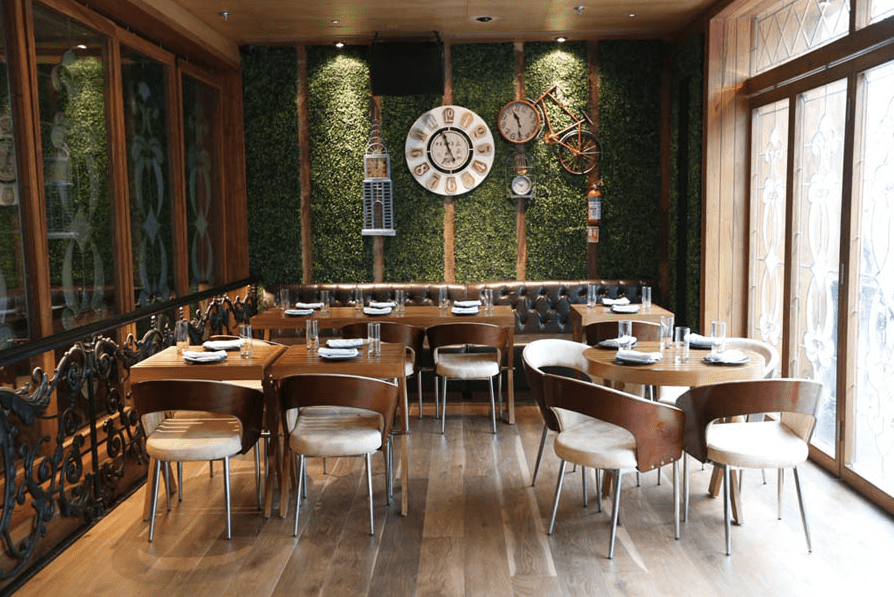 farzi-cafe-cyber-hub-gurgaon