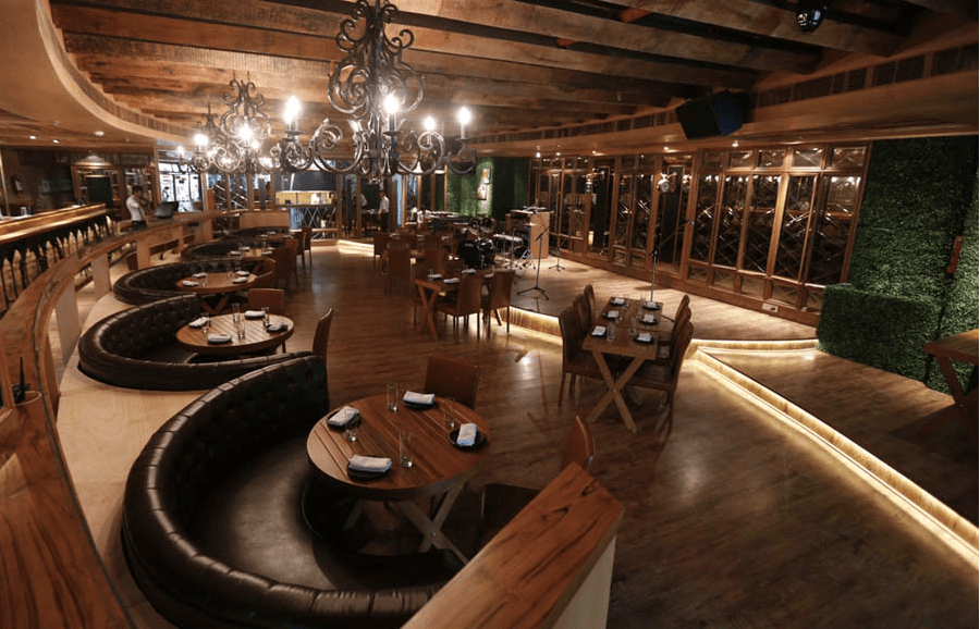 farzi-cafe-cyber-hub-gurgaon