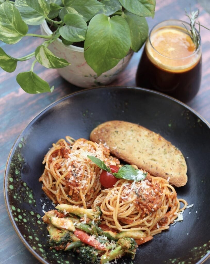 garden lovers botanical boutique cafe gurgaon