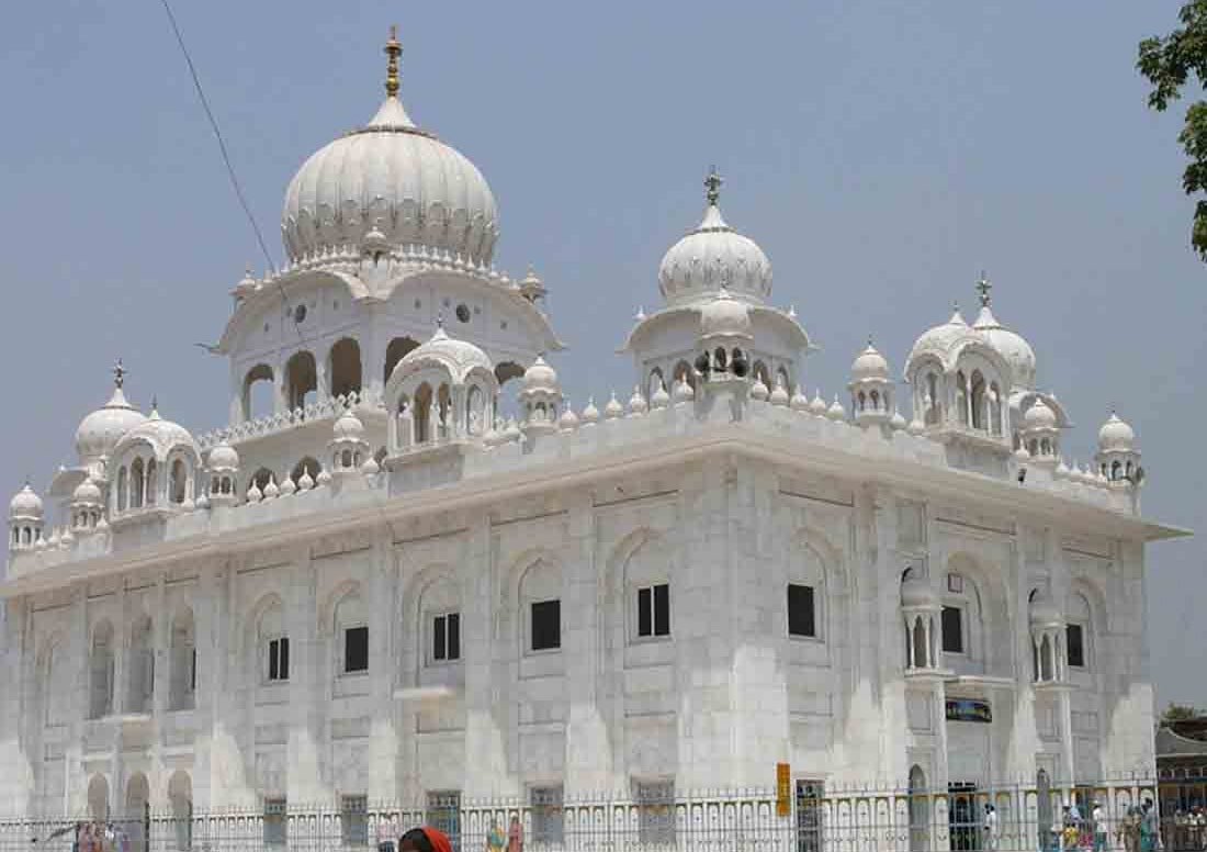 best religious places gurgaon Gurudwara-Sadh-Sangat-Sahib-Gurgaon