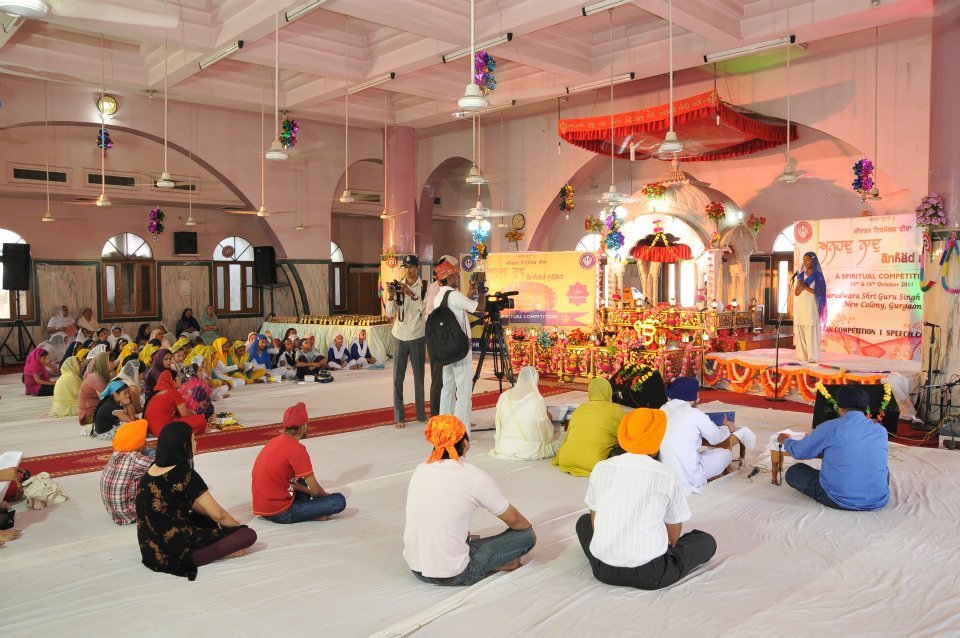 list-best-top-gurudwaras-gurgaon Gurudwara-Sadh-Sangat-Sahib-South-City-Gurgaon