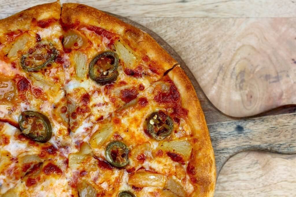 hawaiian pizza instapizza gurgaon