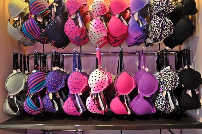 la-senza-ambience-mall-best lingerie-stores-gurgaon