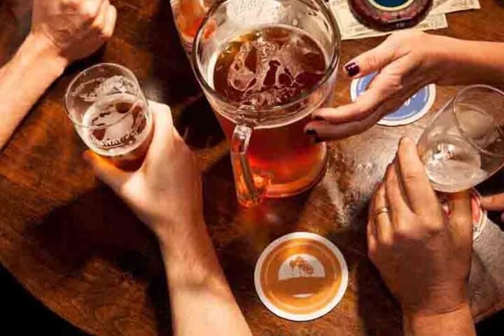 Extended New Year Cheer With Beer For Just Rs 18 At This Brewery In Gurgaon!