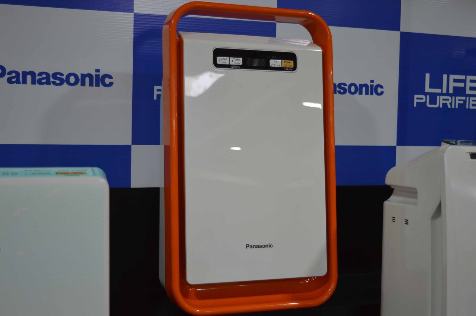 Panasonic-F-PBJ30ADD-air-purifier