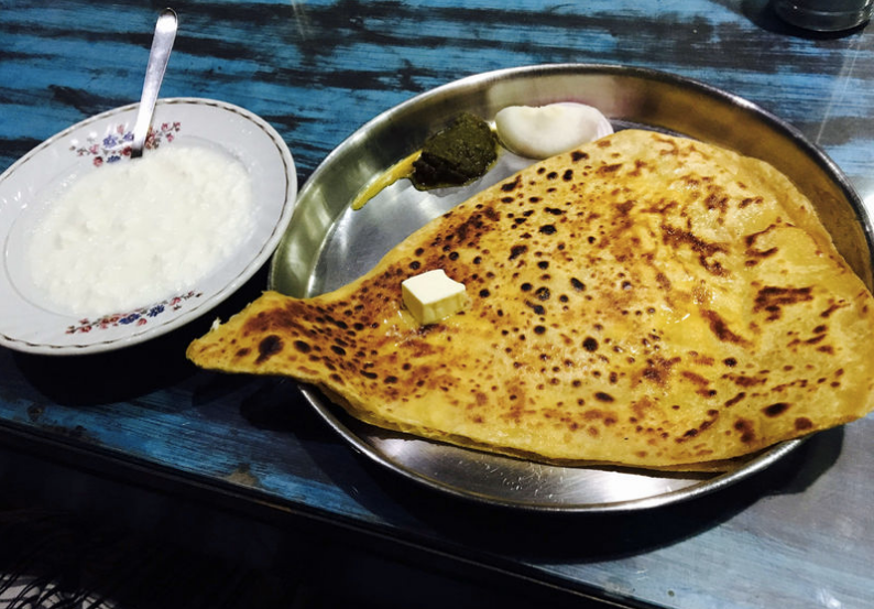 taus-cafe-lassi-bar-gurgaon