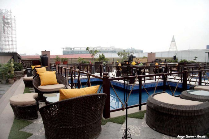 terrace bar bistro golf course road gurgaon best outdoor restaurant gurgaon
