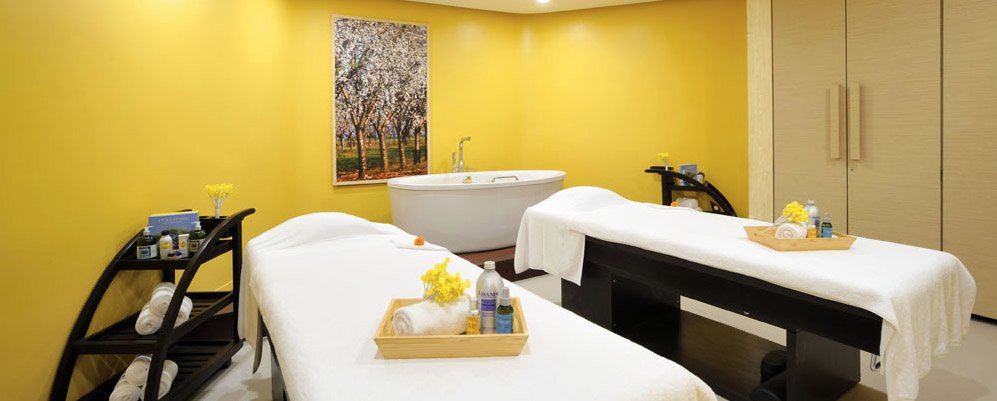 anya-hotel-golf-course-road-gurgaon