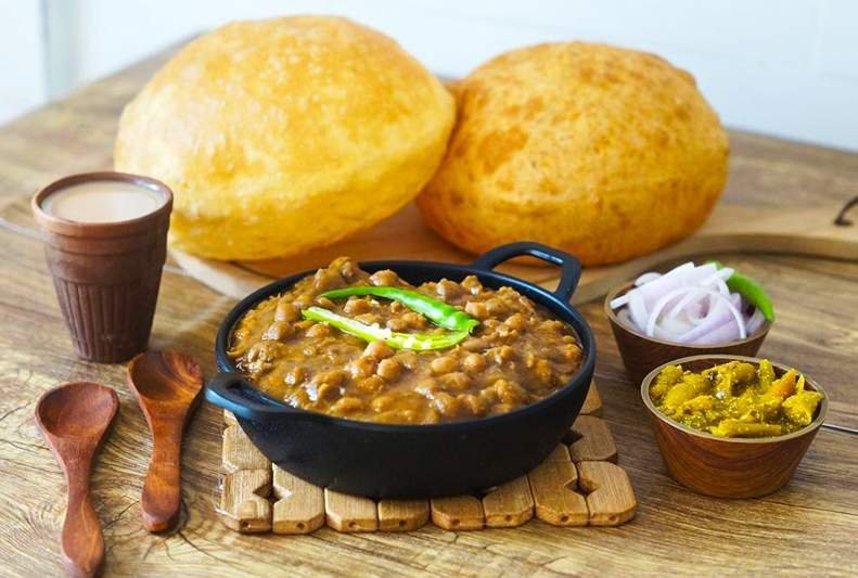 beeji de chole bhature gurgaon