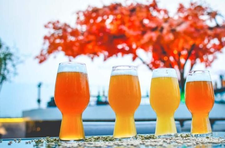 Looks like your social media fetish can fetch you UNLIMITED beers for Just Re. 1 @Distillery!