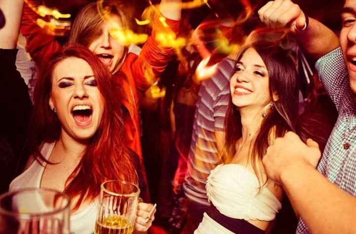 The Best Bars & Pubs in Gurgaon City