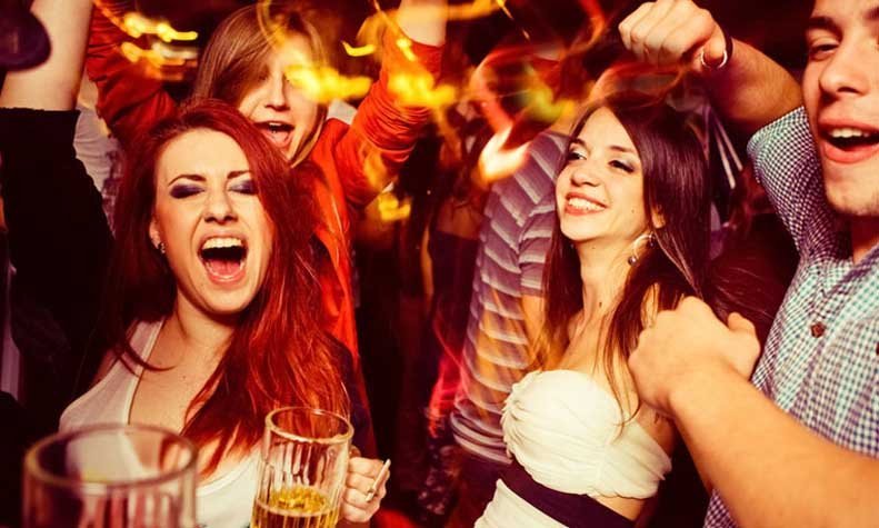The Best Bars & Pubs in Gurgaon City