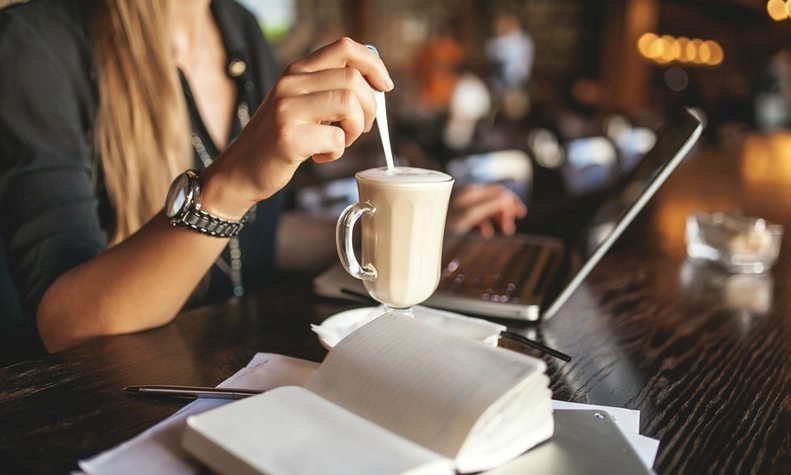 The Best Cafe to Work From in Gurgaon! Free Wi-Fi, Charging Spots, Coffee & More!