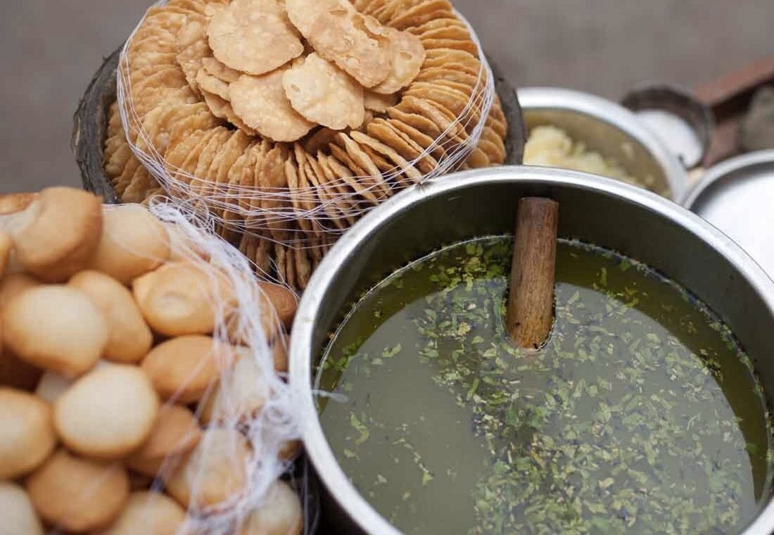 10 must-visit places for diehard Pani Puri lovers in Gurgaon