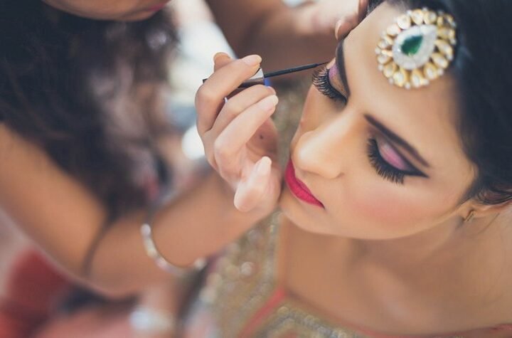 Best Professional Make-Up Artists That Are Trending In Gurgaon