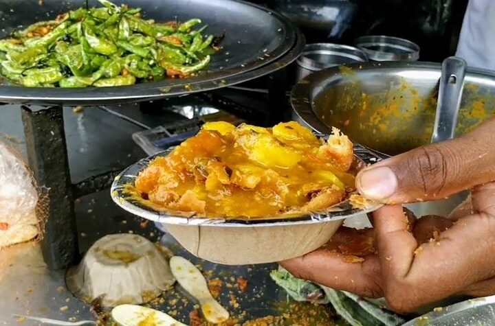 5 Eateries Every Foodie Must Visit In Sadar Bazar Gurgaon!