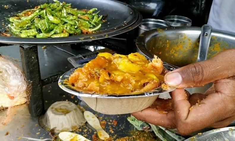 5 Eateries Every Foodie Must Visit In Sadar Bazar Gurgaon!