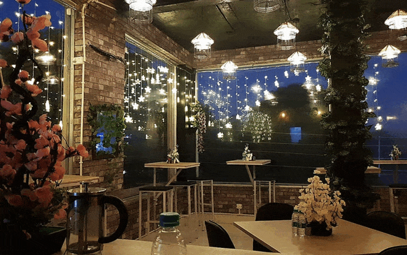 cafe huffle puffle faridabad