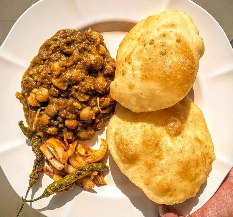 chole bhature dilli 6 on wheels gurgaon