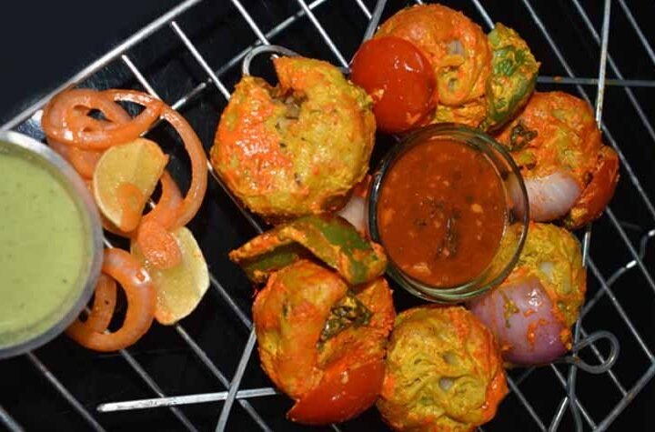 Satisfy Your Late Night Cravings from Dark Ages Restaurant Gurgaon