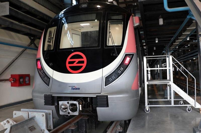 delhi-metro-magenta-line delhi-metro-magenta-line
