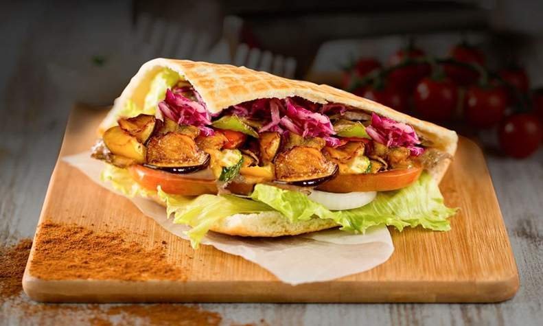 Forget Shawarmas, A New Outlet Serves Super Delicious Doner, Gyros & Wraps in Gurgaon!