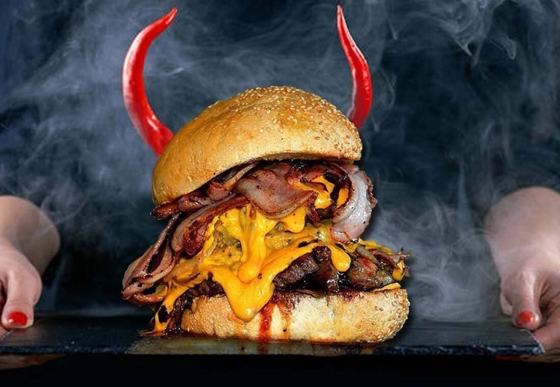 Dudleys Deliver Tasty Burgers, Shakes and Much More Till 4AM In Gurgaon