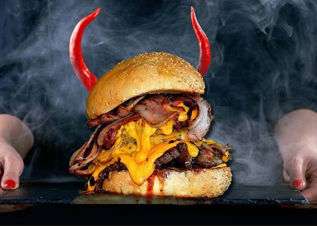 Dudleys Deliver Tasty Burgers, Shakes and Much More Till 4AM In Gurgaon