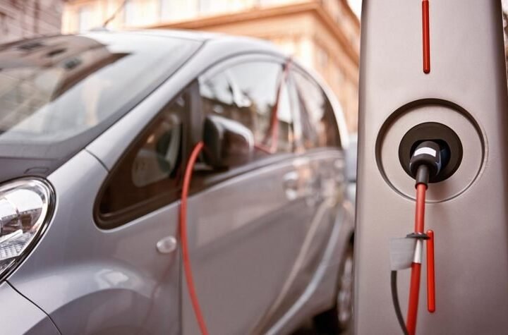 Gurgaon To Get Its First Public Electric Vehicle Charging Station!