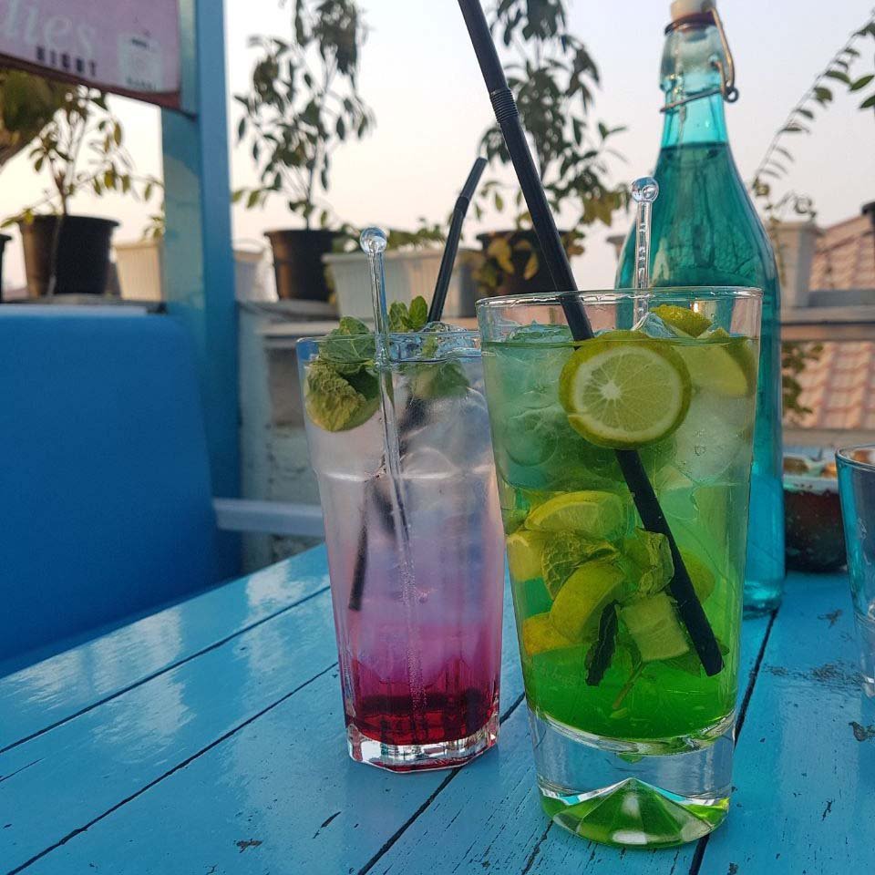 escape terrace bar gurgaon