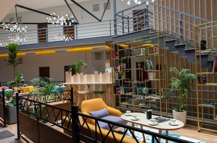 In Town For Work? Experience Comfy & Secure Co-Living At Flock Coliving Gurgaon