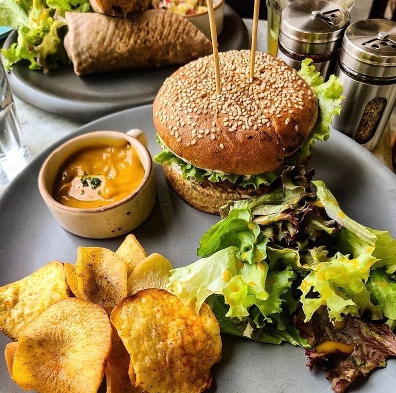 top-restaurants-in-gurgaon greenr_cafe_gurgaon