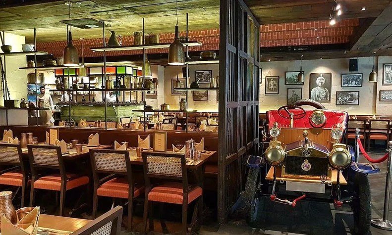 gt-road-restaurant-ambience-mall-gurgaon