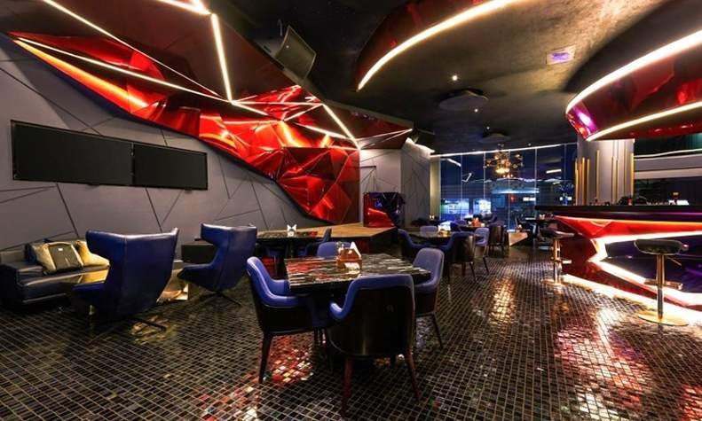 Head To Helix – The Celestial Bar For A Lavish Pre Christmas Brunch