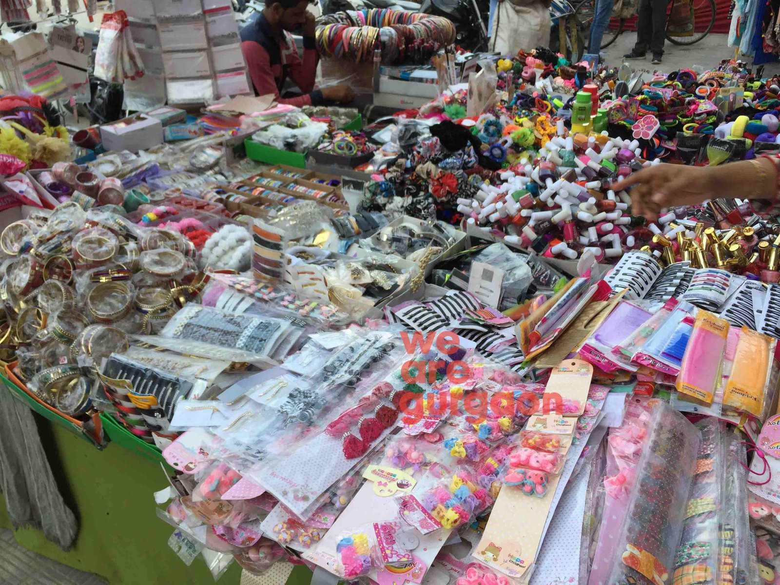 huda market sector 14 gurgaon