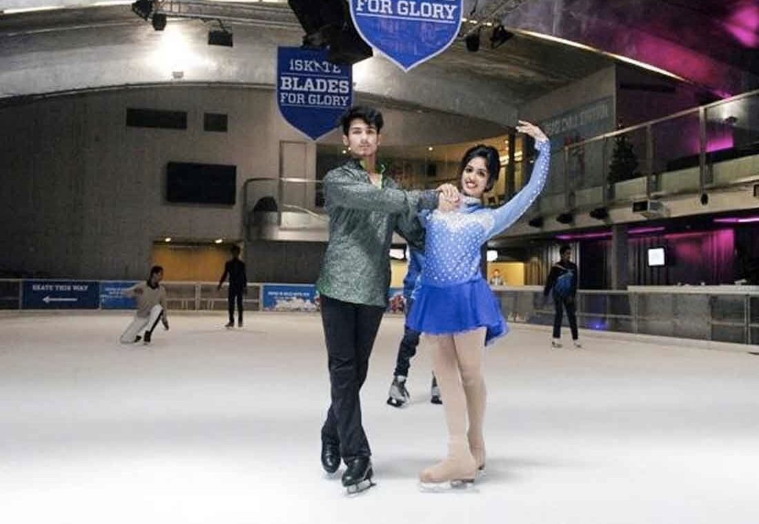 iSKATE – Ice Skating Rink and Cafe