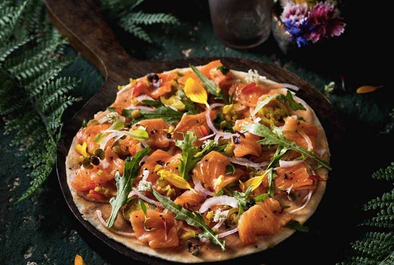 japanese-salmon-pizza-drunken-botanist-gurgaon