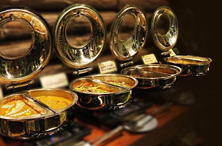 Enjoy 7 Course Buffet with Over 60+ Dishes at just 499/