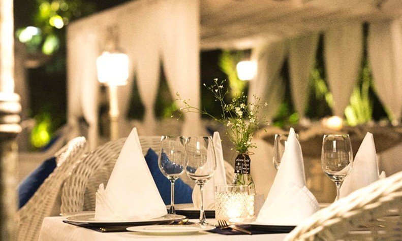 Check Out Ladera, An Open-Air Mediterranean Restaurant In Gurgaon!