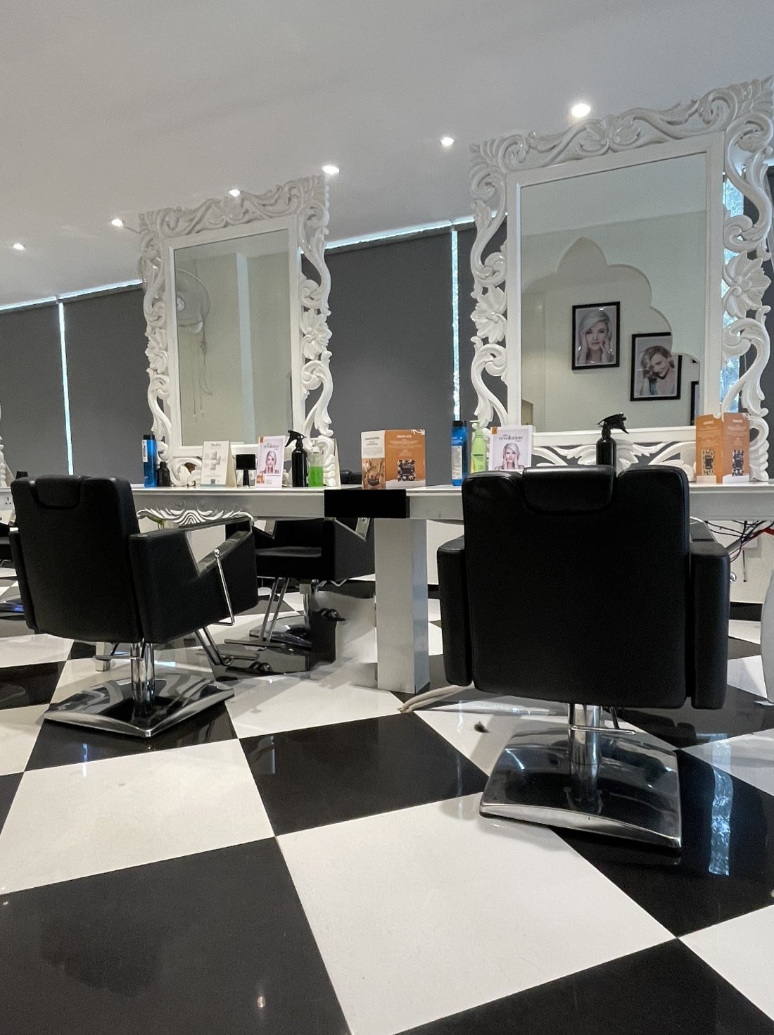 lyana-salon-dlf-phase-3-gurgaon lyana-salon-dlf-phase-3-gurgaon