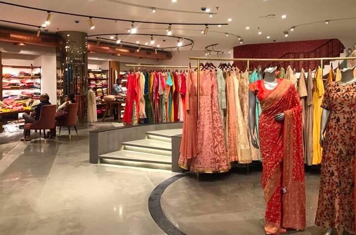 Meena Bazaar Sushant Lok MG Road Gurgaon