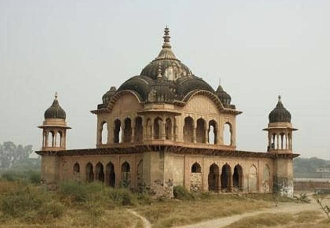 Historical Monuments in Gurgaon