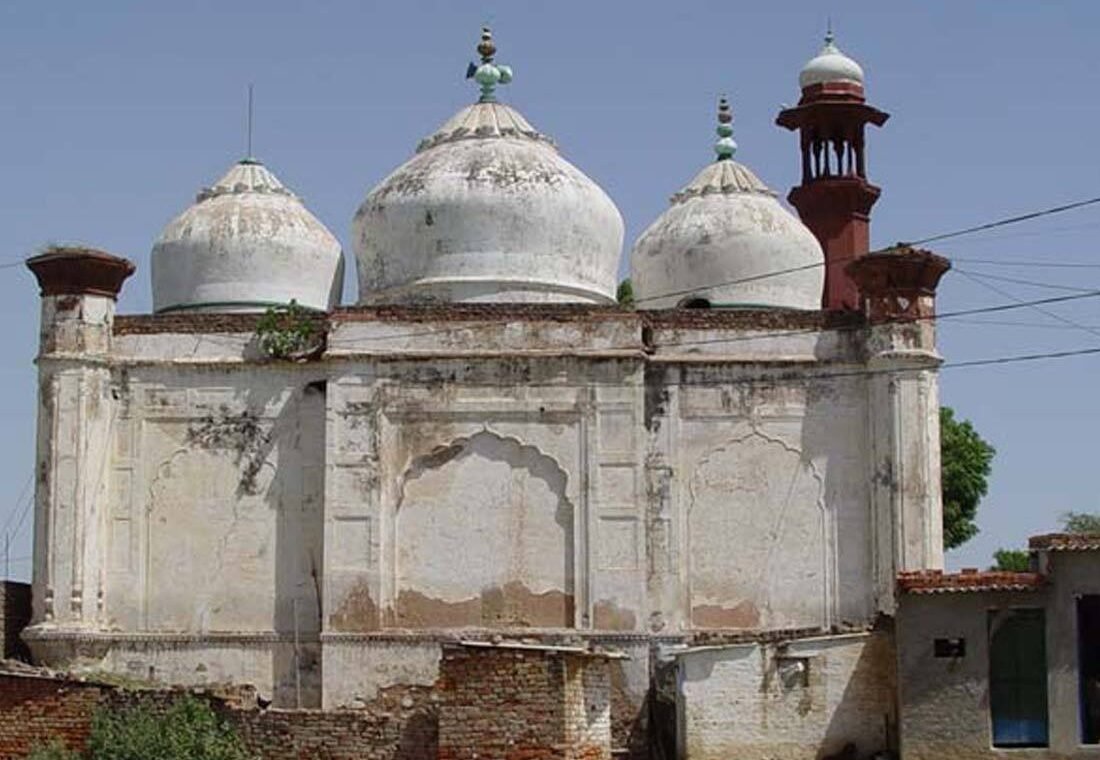 Mosques (Masjids) in Gurgaon | Jama Masjid, Anjuman Masjid, Alwardi Masjid, Chauma Masjid