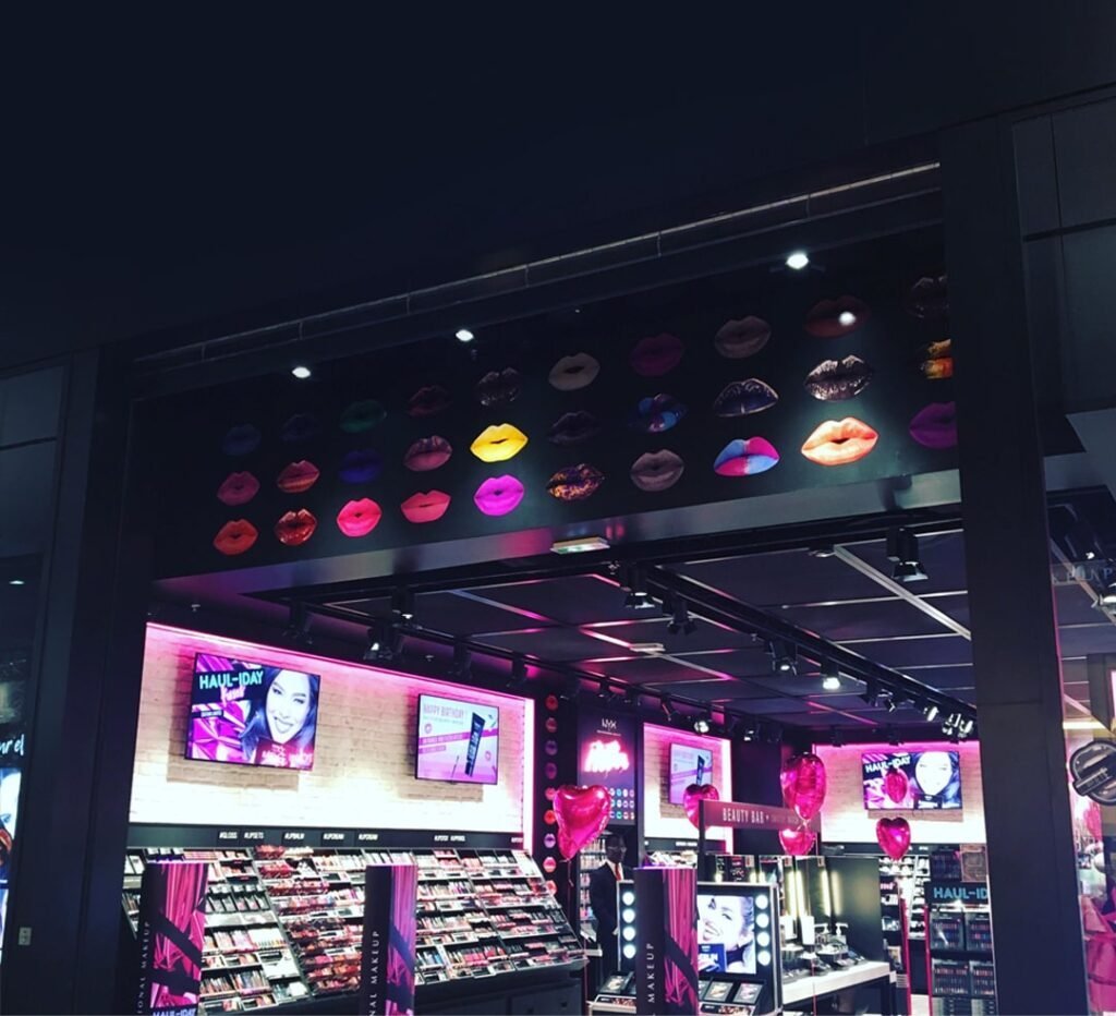 new-u-makeup-store-gurgaon